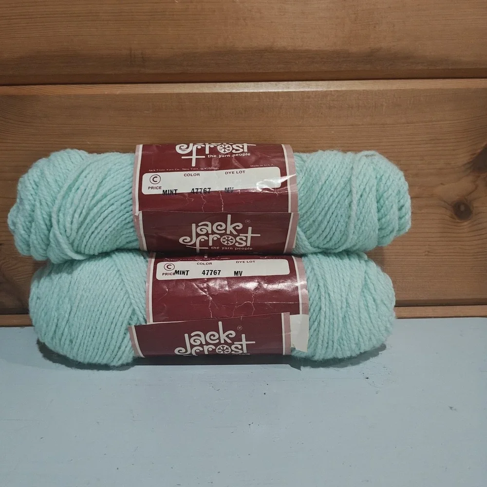 Vintage‎ Jack Frost Knitting Worsted Mint Green Yarn 100% Wintuk H3
